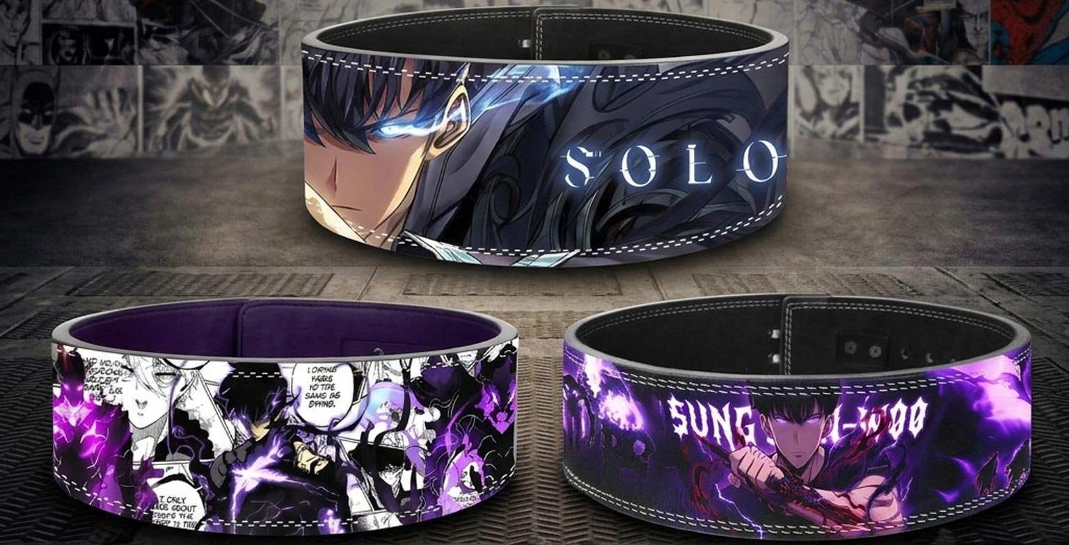 hree custom weightlifting belts featuring Solo Leveling designs, including a top belt displaying Sung Jin-woo in profile with a glowing blue eye next to the word "SOLO", a bottom left belt combining black-and-white manhwa panels with bright purple energy effects, and a bottom right belt showing Sung Jin-woo holding a dagger surrounded by a purple aura and the text "SUNG JIN-WOO